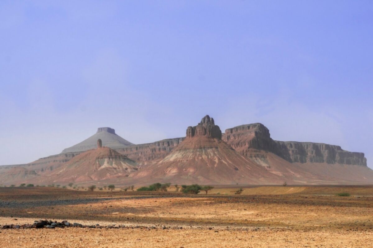 Trekking in Iriqui National Park