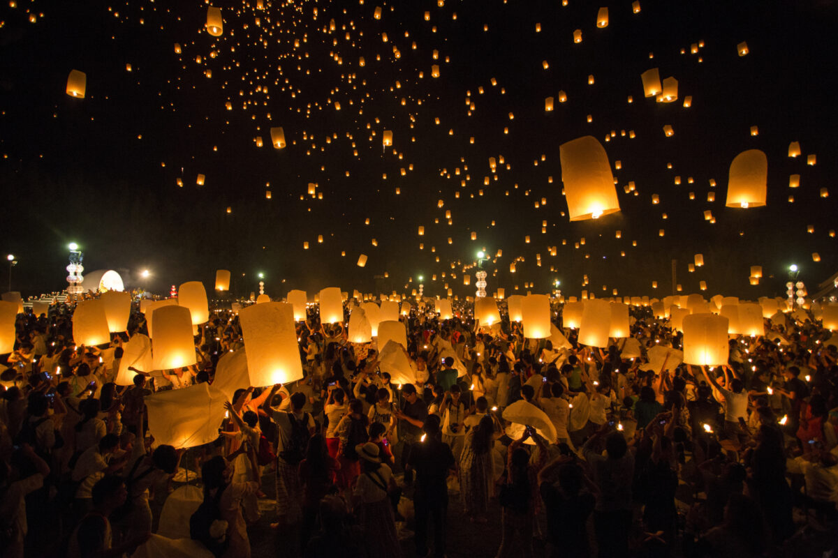 Loy Krathong & Yi Peng festivals