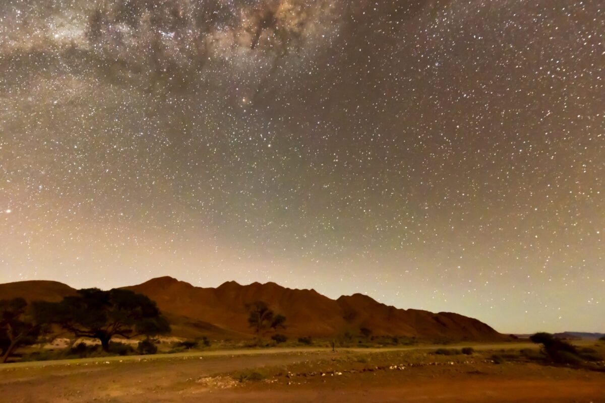 Stargazing and walking safari in NamibRand