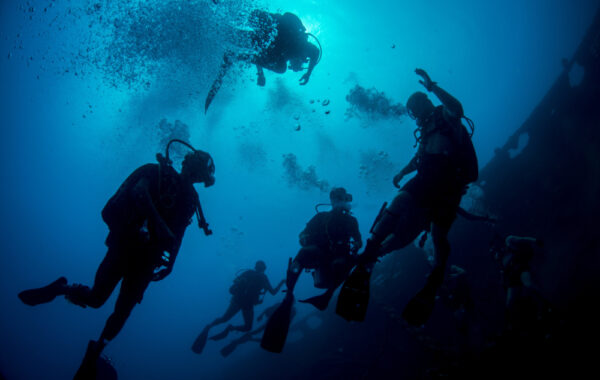 Diving in Pasikudah Bay