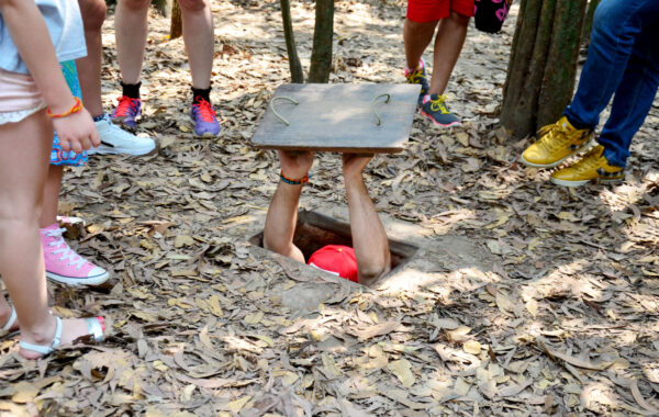 Experience the war at Cu Chi tunnels