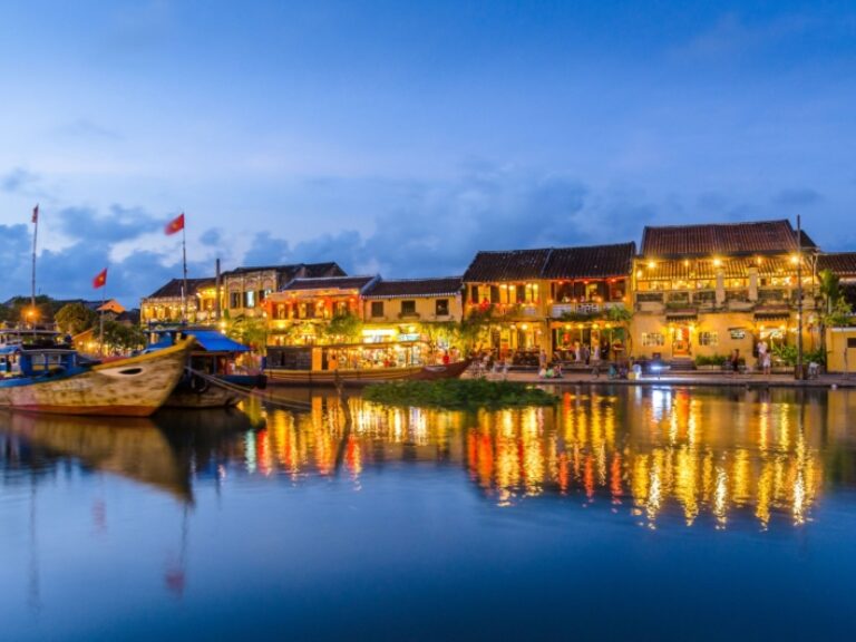 Footsteps Indochina Travel