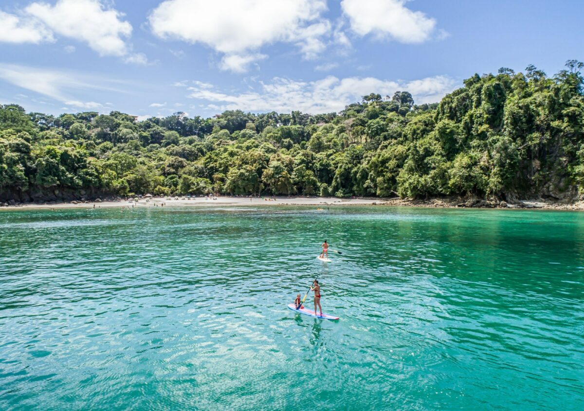 Costa Rica Manuel antonio np paddleboarding