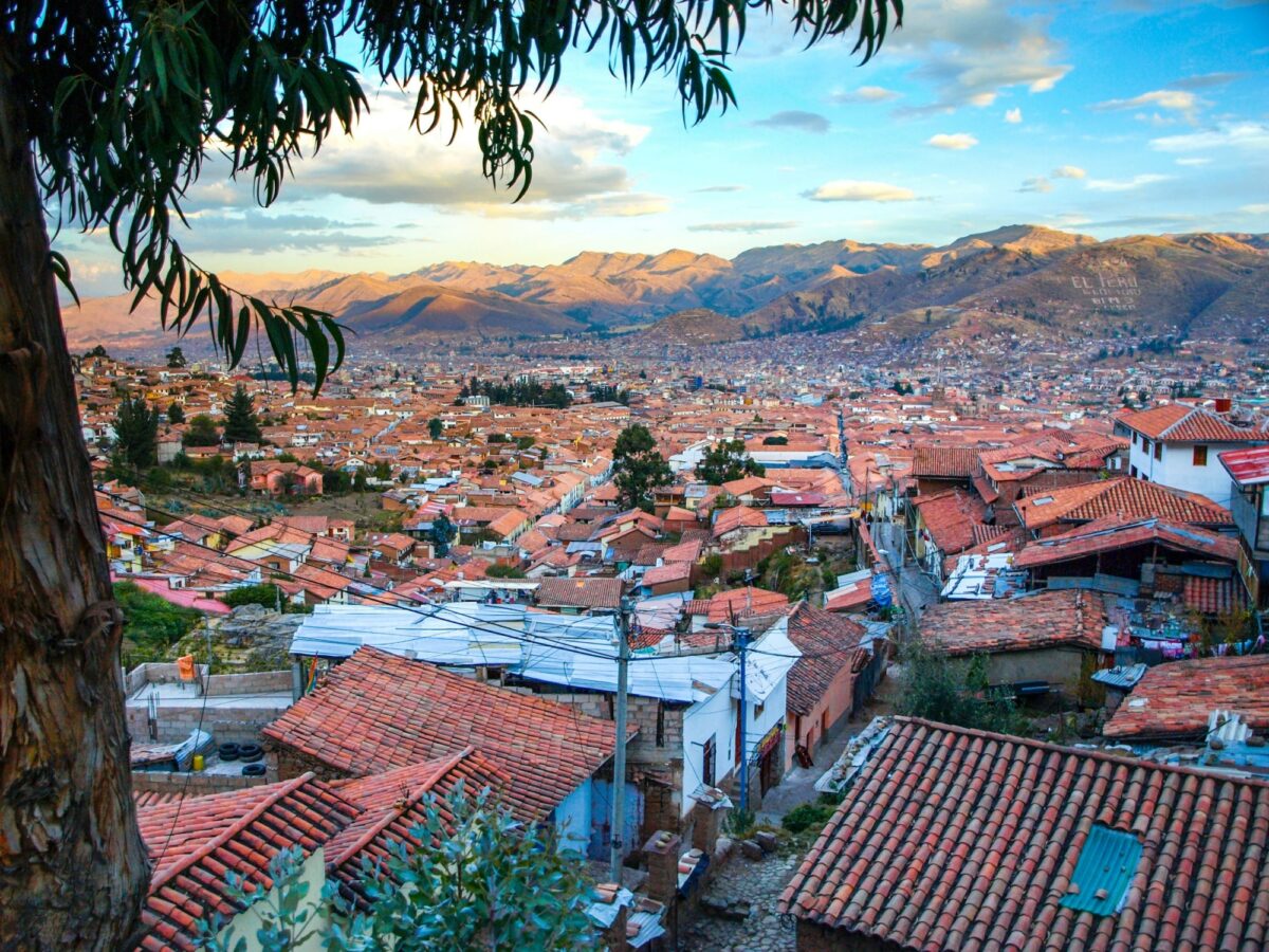 Peru Cusco skyline