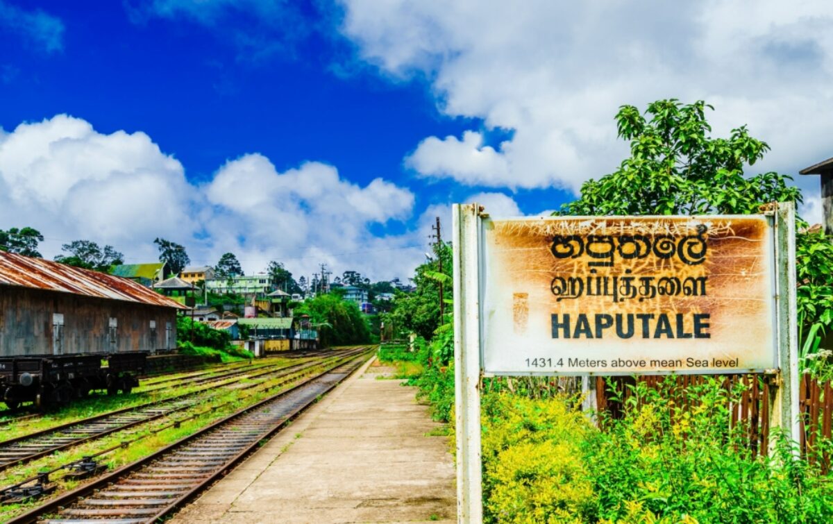 Sri Lanka Haputale sign
