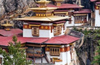 Culture of Bhutan with the Bumdra Trek
