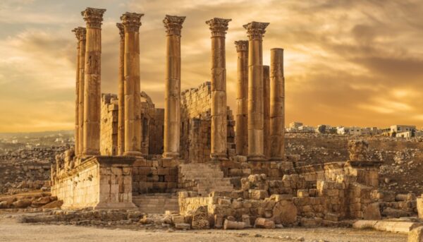 Archaeology beyond Petra