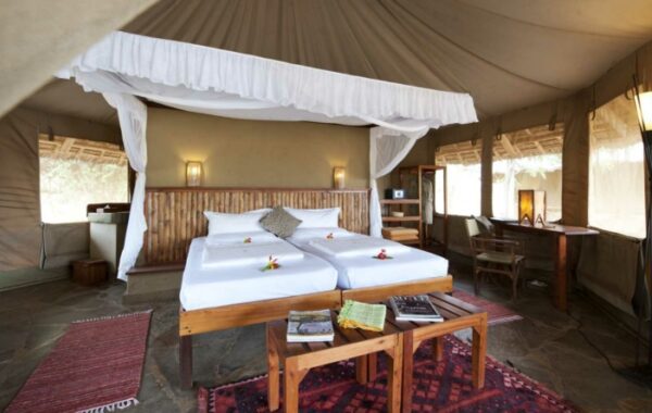 Kitani Safari Lodge