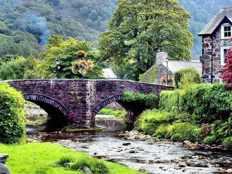 The Welsh Walking Company