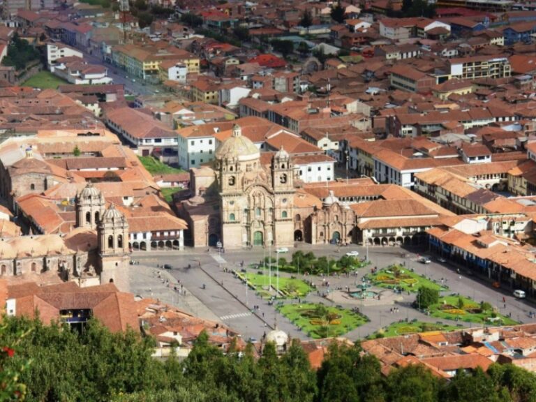 Apus Peru