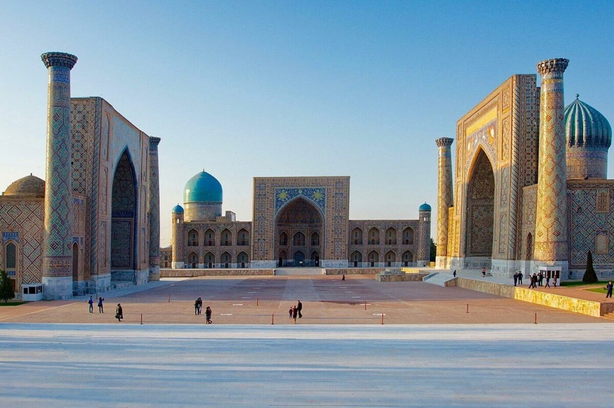 Kalpak Travel Samarkand Registan Square