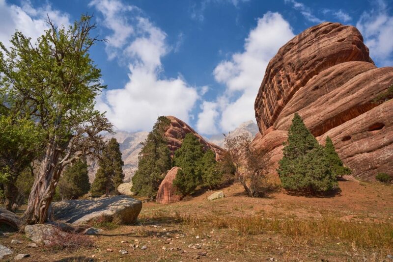 Paramount tajikistan shirkent trekking in hissar valley