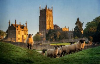 Walk the Cotswolds Villages (Guided)