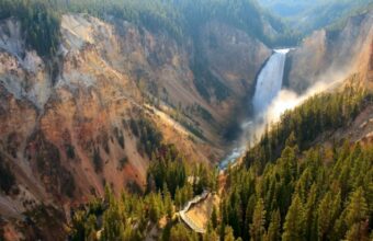 Essence of Yellowstone & Grand Teton