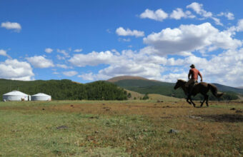 Mongolia Nomad Horse Riding Adventure