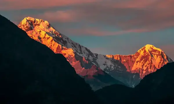 Best of Annapurna with Tilicho Lake detour